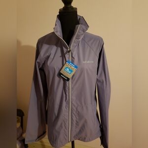 Nee with tag Columbia lightweight rain jacket